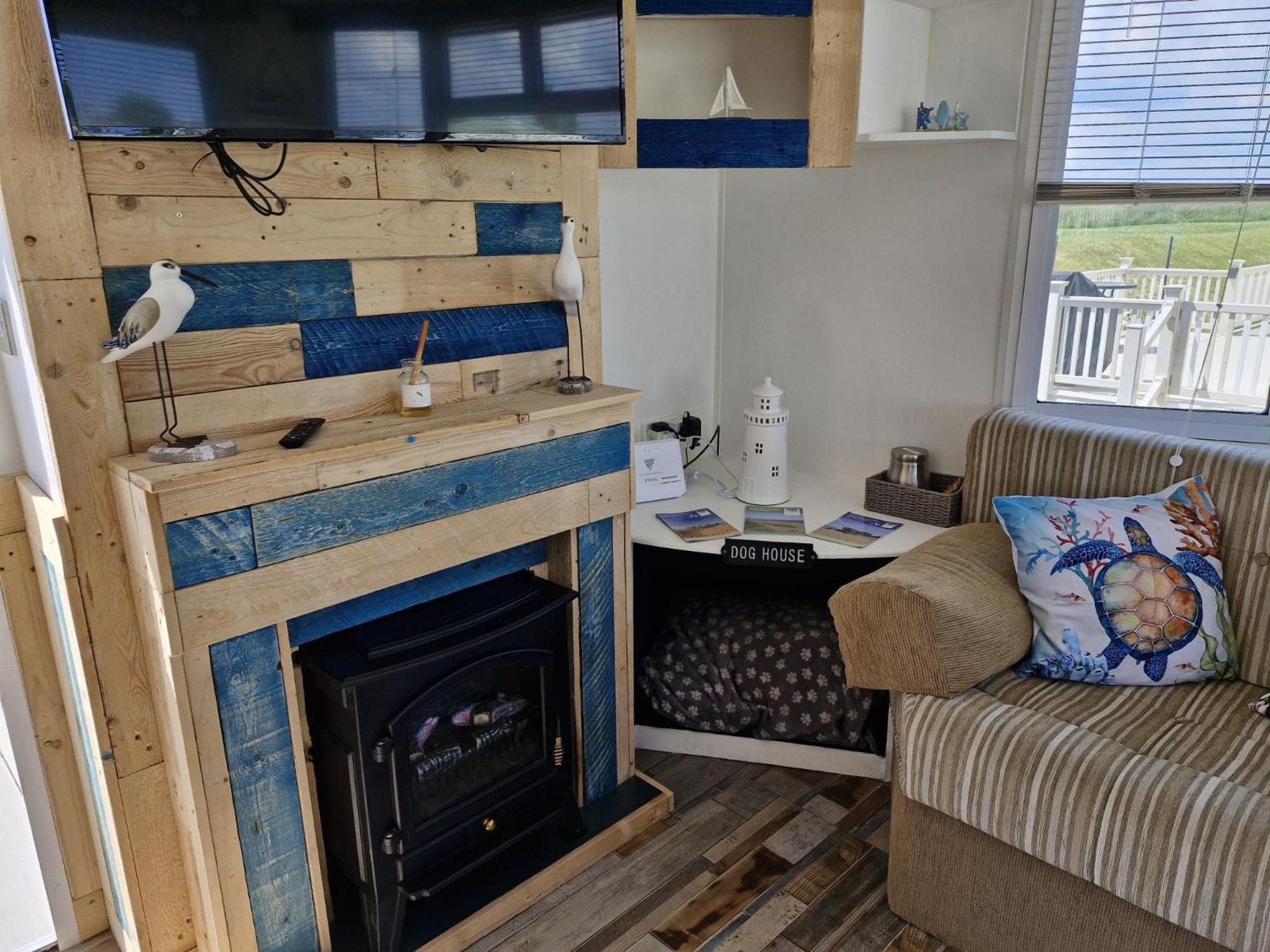 Driftwood Cabin - Dog Friendly Anderby Creek Экстерьер фото